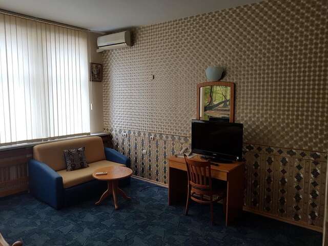 Отель Hotel Kiev Велико-Тырново-32